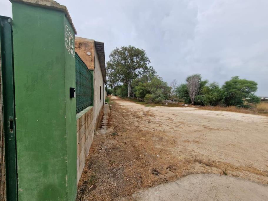 Chalet A 2 Kilometros De La Playa ชิกลานา เด ลา ฟรอนเตรา ภายนอก รูปภาพ